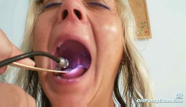 Nada visits her gyno doctor for older cum-hole speculum gyno exam